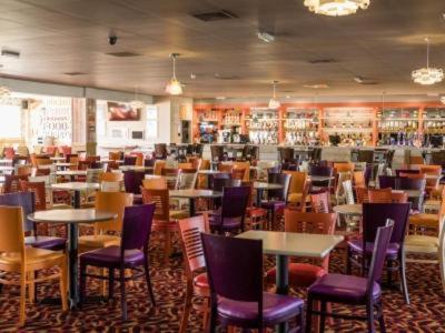 Moonstone Lymington Hotel เลส์ดาวน์-ออน-ซี ภายนอก รูปภาพ